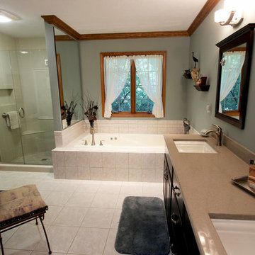 Masterbath Shower and Vanity Quartz Countertop