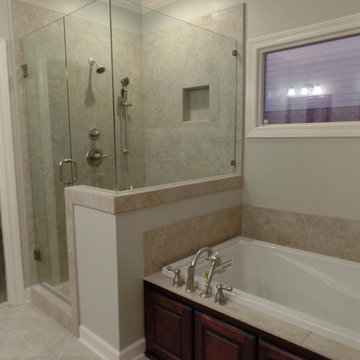 Estanaula Master Bathroom