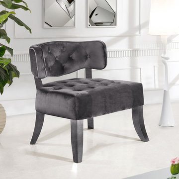 2017's Newest Accent Chairs & Benches From Meridian Furniture