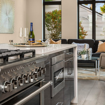 Magnolia Light-filled Contemporary