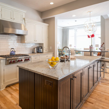 Classic Kitchen Gets Modern Makeover