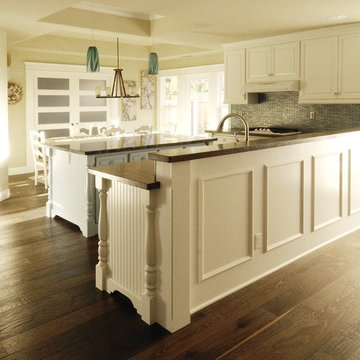 Traditional Interior Goes to the Beach