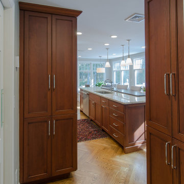 Gorgeous Two toned kitchen in Lincoln MA