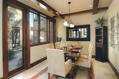 Inspiration for a timeless dining room remodel in Las Vegas
