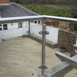 Courtyard Garden - Paving, Stones & Walling
