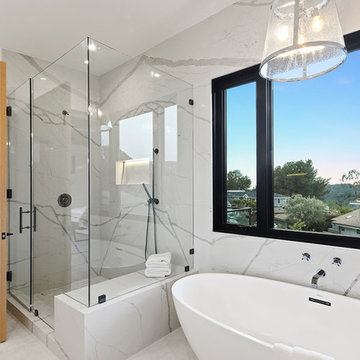 Luxurious Brentwood Home