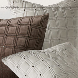 Accent Pillows - Home Decor