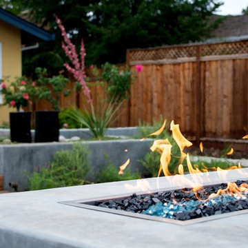 Outdoor Fire Place
