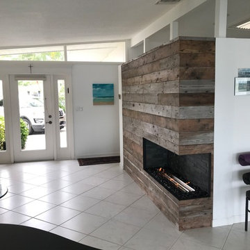 Reclaimed Wood Fireplace - Tampa, FL
