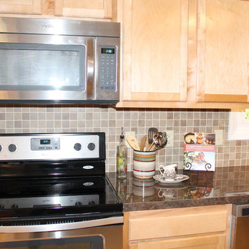 Staging: Sutton Drive, Cicero, NY