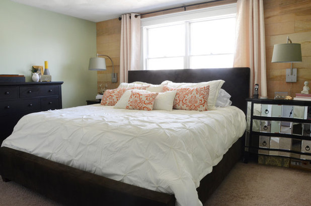 My Houzz: DIY Walls and Color for a New Hampshire Home Traditional Bedroom by Design Fixation [Faith Towers]