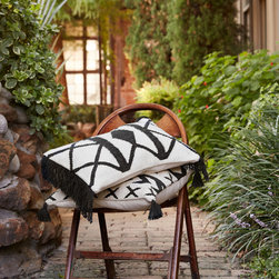 Pillow + Throws - Decorative Pillows