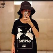 Eva Law's photo