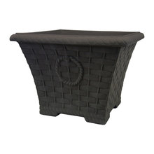FLOWER POTS
