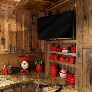 Rustic Farmstead/Hickory/Reclaimed Patina