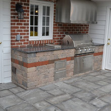 Outdoor Kitchen