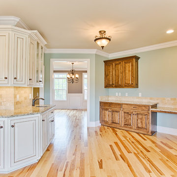 Fantastic Colonial Style Home