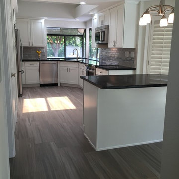Contemporary & Chic Kitchen in Diamond Bar