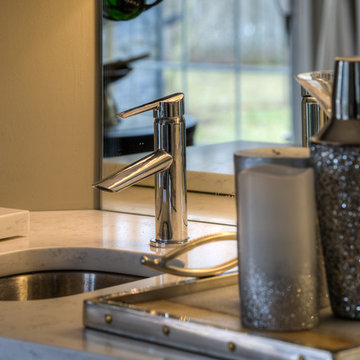 Main Floor Wet Bar