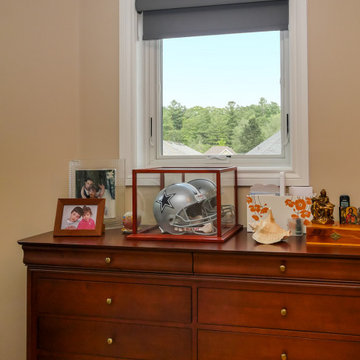 New Window in Lovely Bedroom - Renewal by Andersen Greater Toronto