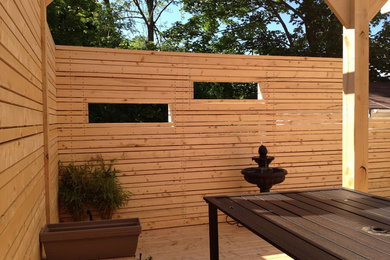 Minimalist patio photo in Other