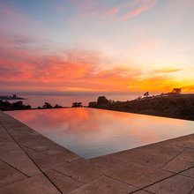 Pools & Water Features