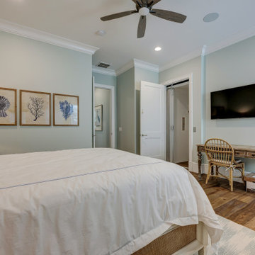 Guest Bedroom, overview