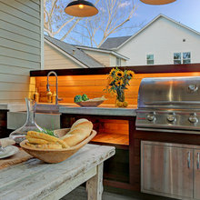 Outdoor Kitchen