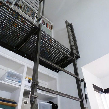 Hanging Library