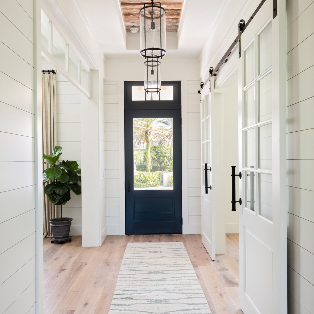 Magnolia Entryway