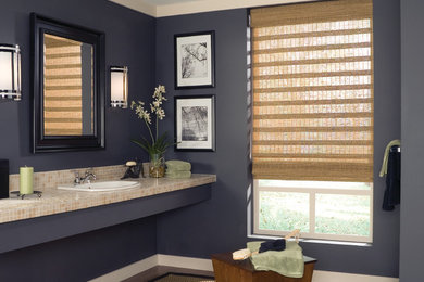 Bathroom - modern bathroom idea in Detroit