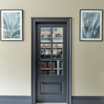 Tom Howley Walk-in Pantry