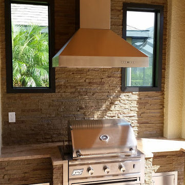 Outdoor Kitchen