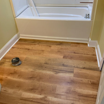 Karndean Luxury Vinyl Installation: Reclaimed Maple