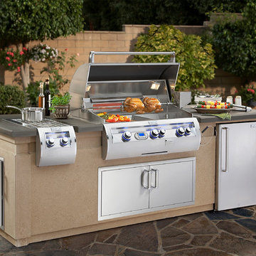 Outdoor Kitchen - California