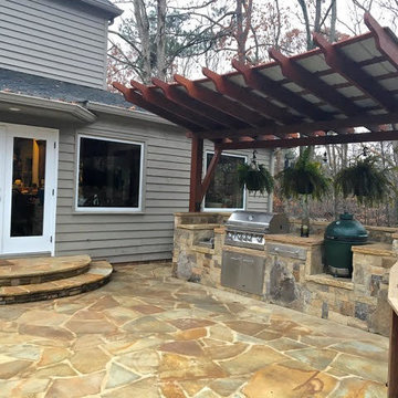 OUTDOOR COOKING STATION