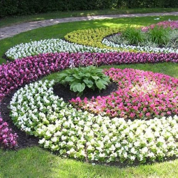 Spruce up Your Backyard For Memorial Day Gathering