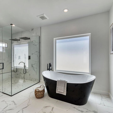 Marble-Style Tiled Bathroom Remodeling in Los Angeles, CA