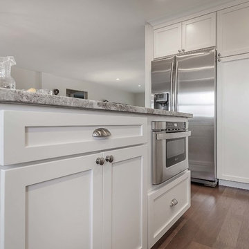 Colonial Maple Bright White Cabinets | Cabinets.com