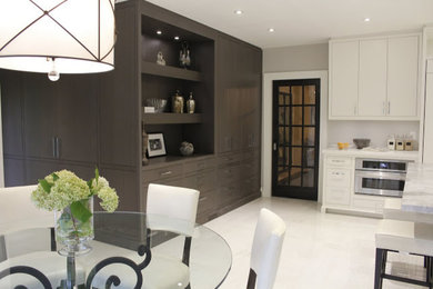 Inspiration for a contemporary kitchen remodel in Toronto