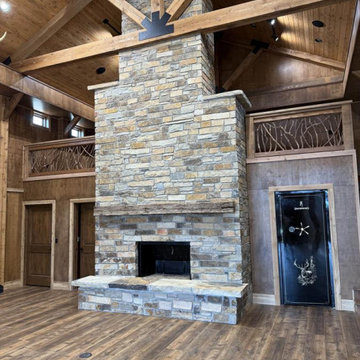 Trophy Room Mountain Laurel Railing Loft