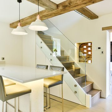 U Shaped Kitchen with Breakfast Bar
