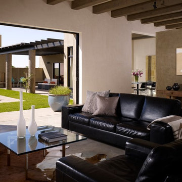 Inside/Outside Floorplan