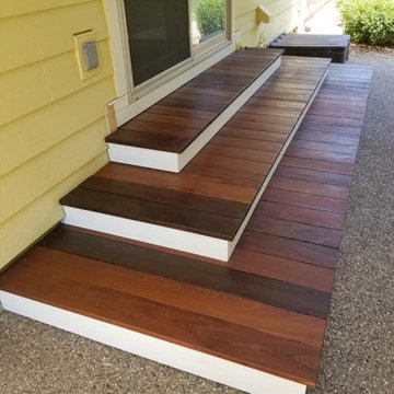 17x26' Covered Porch and exposed aggregate patio