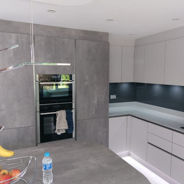 Handless Kitchen Design in Edgeware, London by Kudos Interior Design