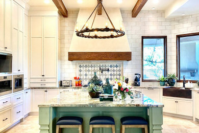Kitchen - transitional kitchen idea in Phoenix