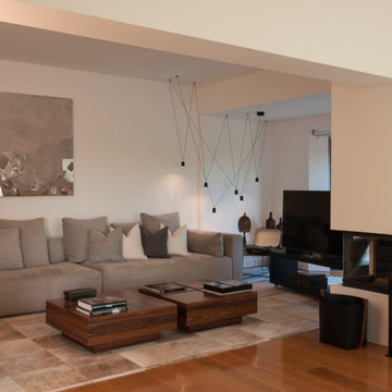 Living Room with Pau Ferro Coffee Tables and Fireplace, Paço de Arcos