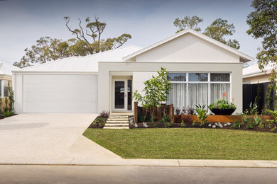 This is an example of a one-storey white house exterior in Perth with a white roof.