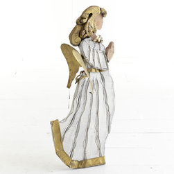 ANGELIC YARD ART &ndash; FACING RIGHT - Products