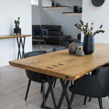 Diningtable
